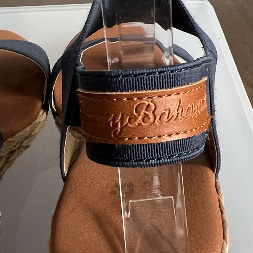 Tommy Bahama Sakura Espadrille Wedges - Picture 6 of 11